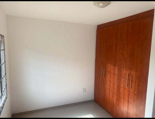 3 BEDROOM APARTMENT FOR SALE IN SUNFORD
